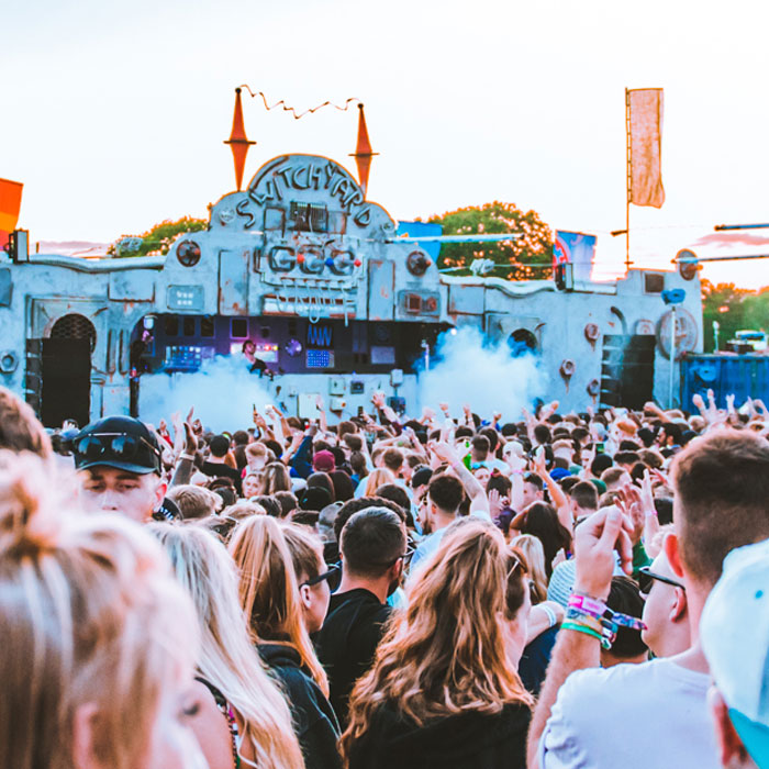 Eastern Electrics Review 2017 cover